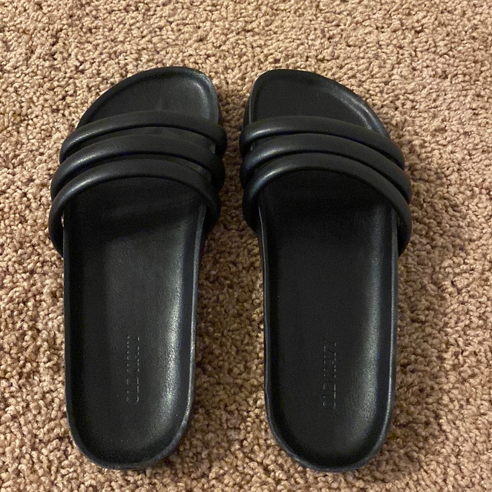 Old Navy - Black Sandals - size 7